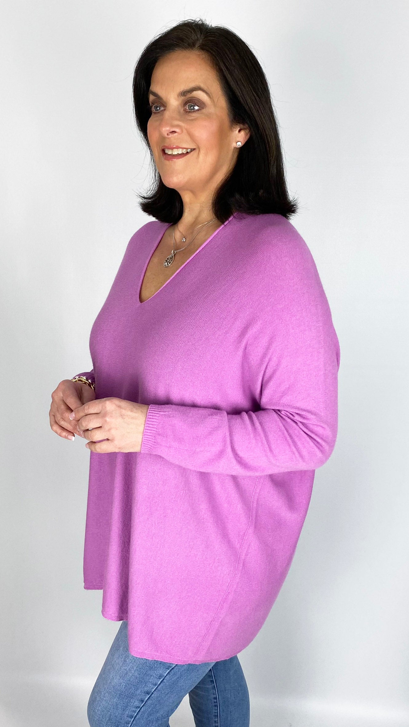 My classic soft v-neck jumper | 6 Colours | last 1s