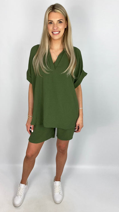 Lightweight mandarin-collar top & shorts set (5 Colours)  - back in! Limited