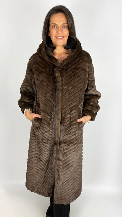 Ribbed faux fur long hooded coat | Brown | by Malissa J