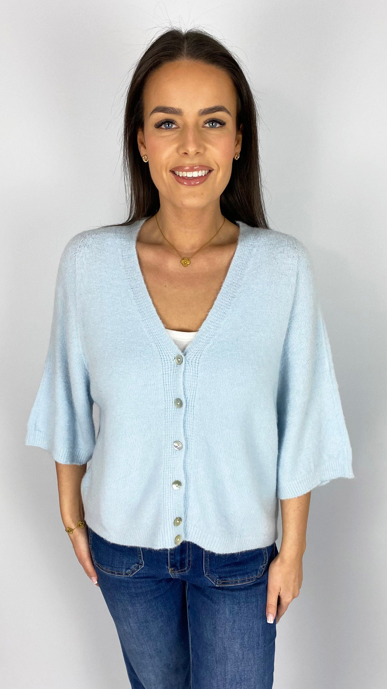 Soft v-neck half-sleeve cardigan | 6 Colours