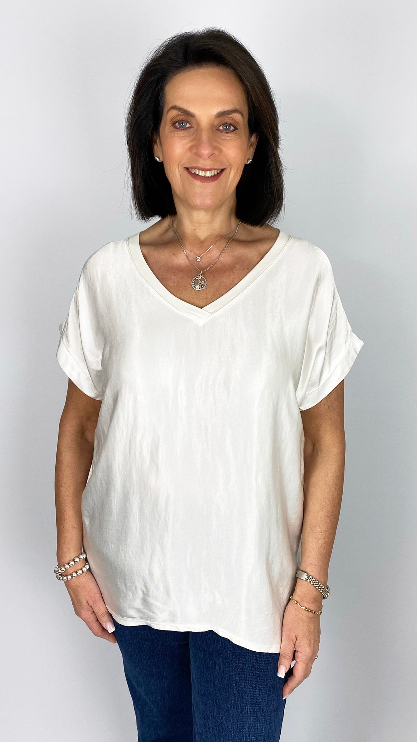Satin front v-neck top | 5 Colours | last 1s