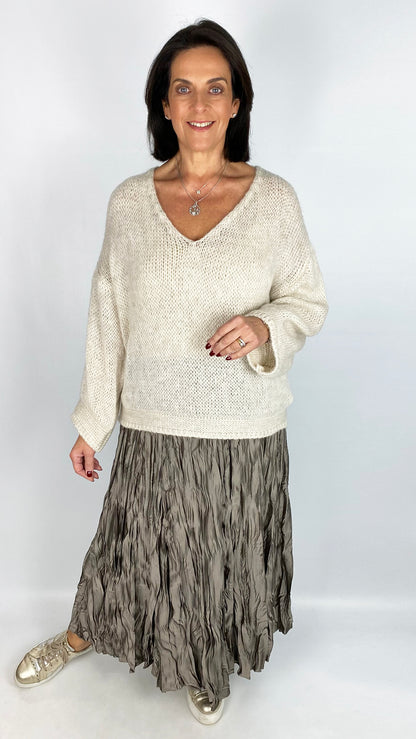 Cosy v-neck knitted jumper | 4 Colours