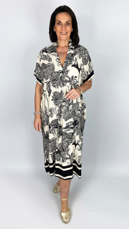 Jungle print V-neck pocket dress | 5 Colours