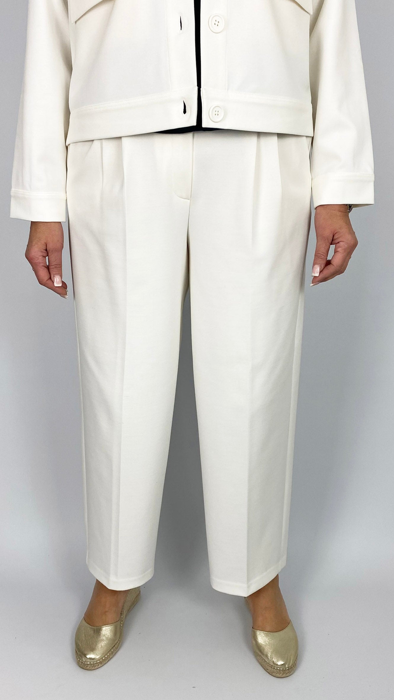 Interlock pants with pleats | Cream | by Smith & Soul