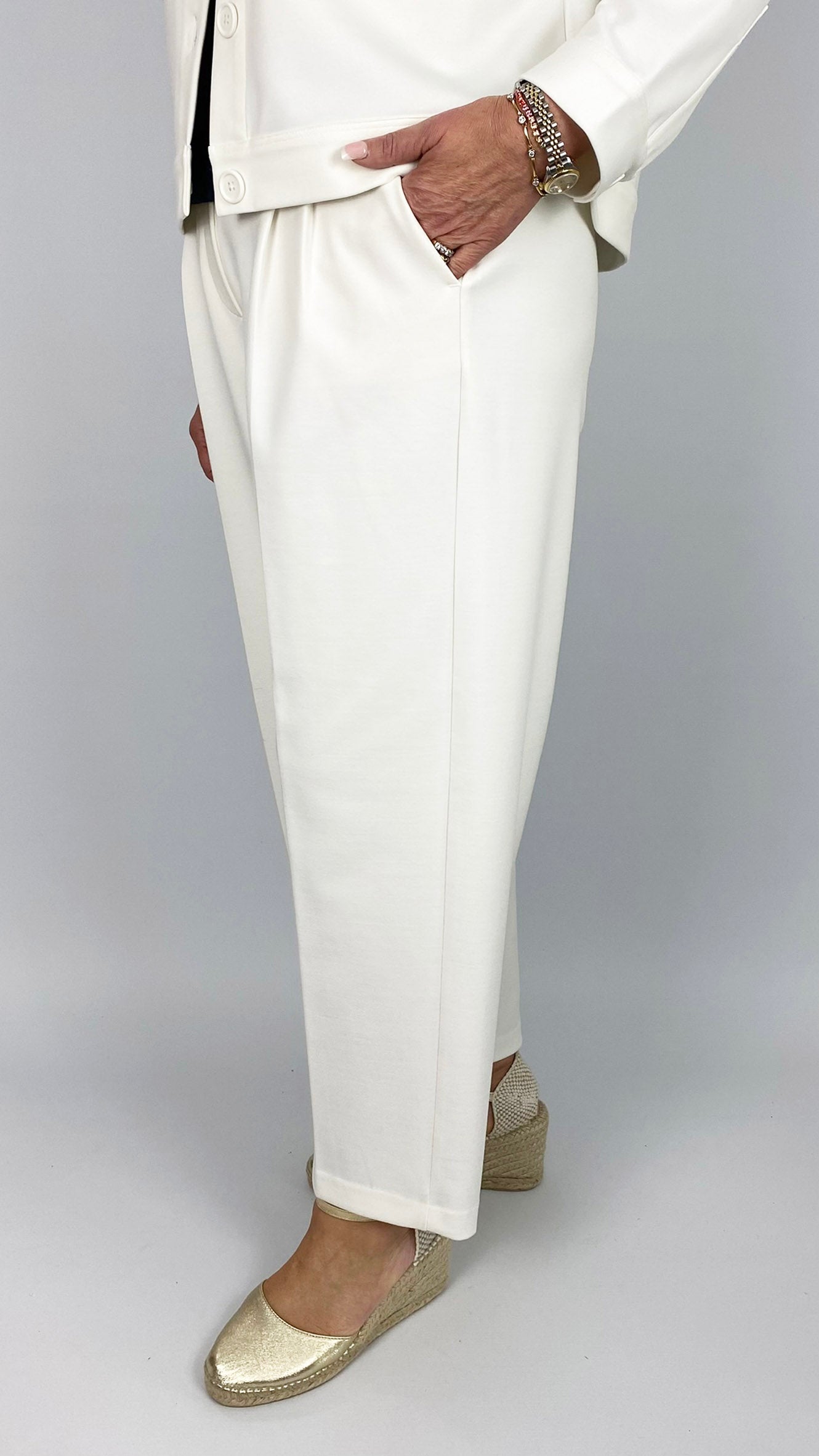 Interlock pants with pleats | Cream | by Smith & Soul