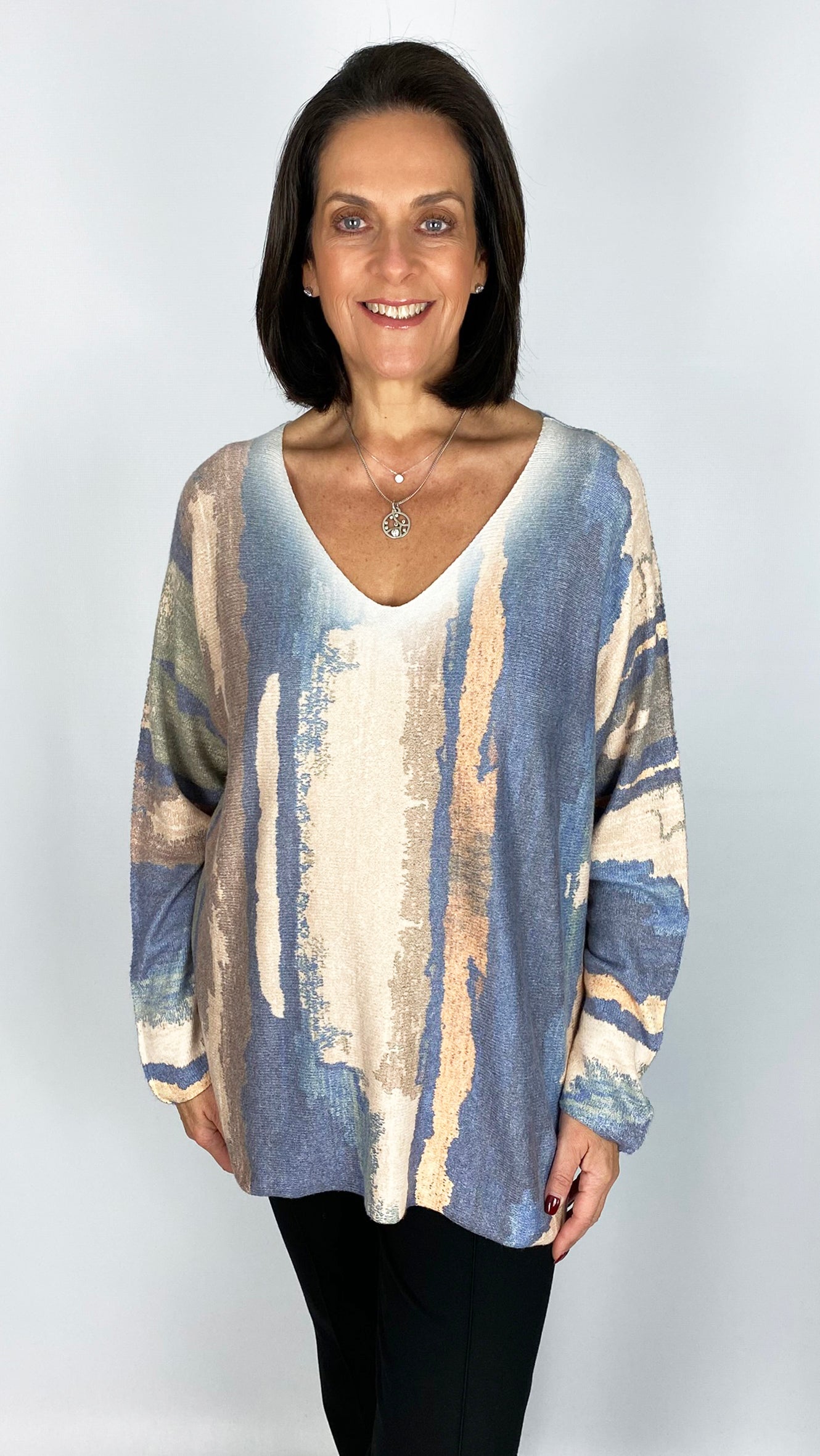 Paint strokes ultra-soft v-neck jumper | 2 Colours