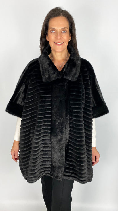 Oversized ribbed faux fur 1/2 sleeve cape jacket | 3 Colours