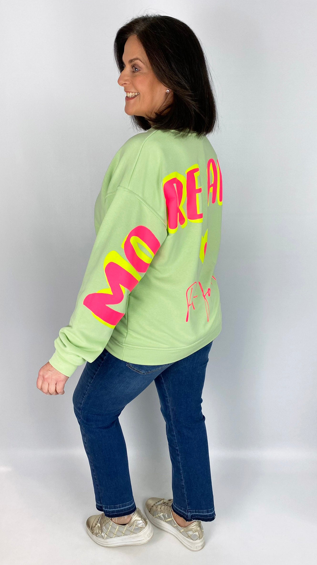 'More Amor' neon slogan sweatshirt | 6 Colours