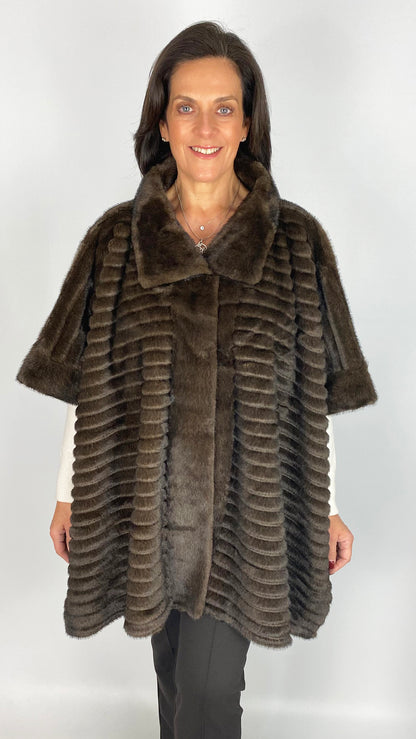 Oversized ribbed faux fur 1/2 sleeve cape jacket | 3 Colours