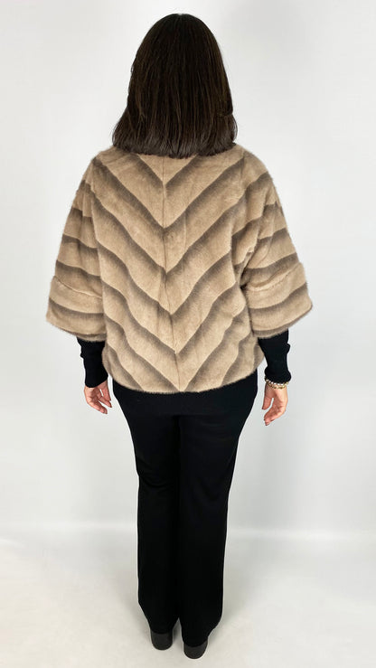 Fluted 3/4 sleeve luxury faux fur jacket | 3 Colours