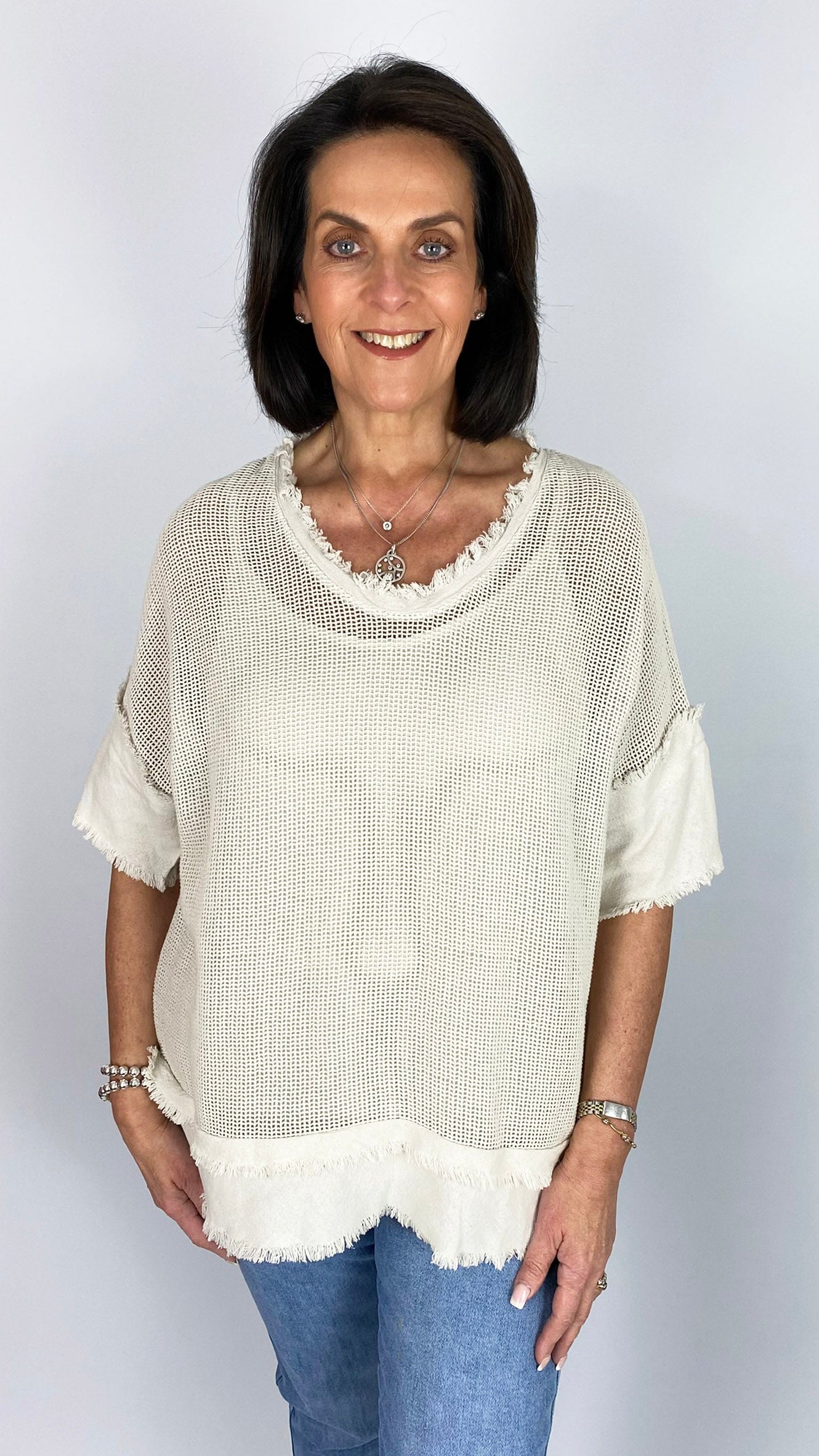 Distressed edged mesh cotton v-neck top w/ cami | 7 Colours