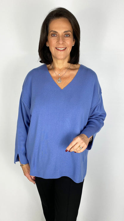 V-neck essential jumper | 3 Colours | by Mat