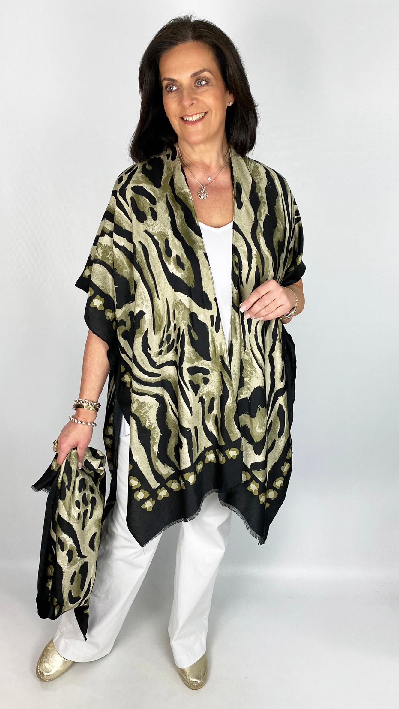 Animal print kimono & scarf set | Black/Stone | by Malissa J