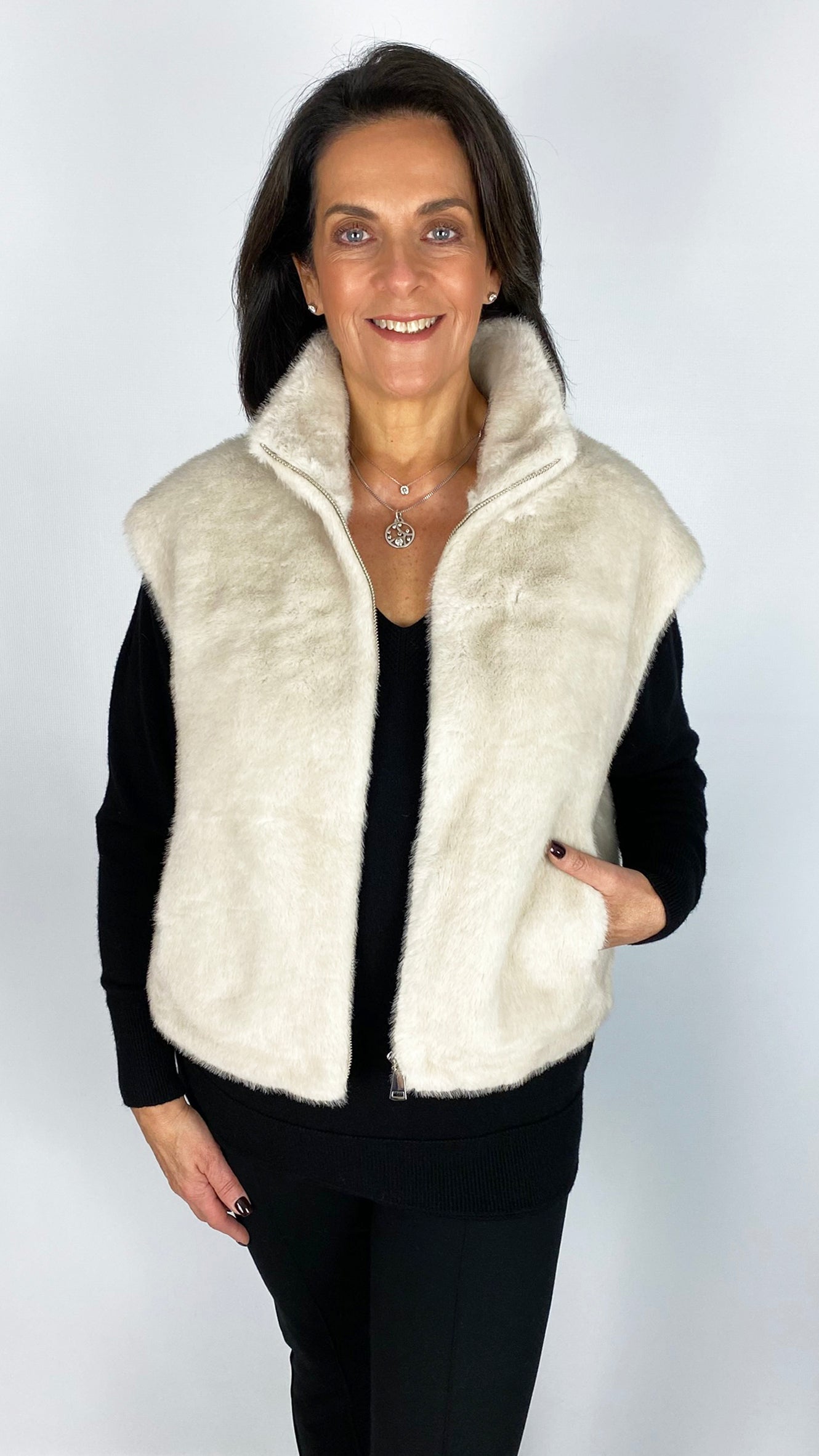 Luxury faux fur zip-through gilet | 2 Colours