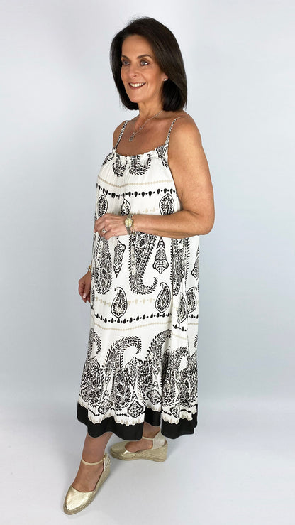 Paisley print strappy dress | 3 Colours