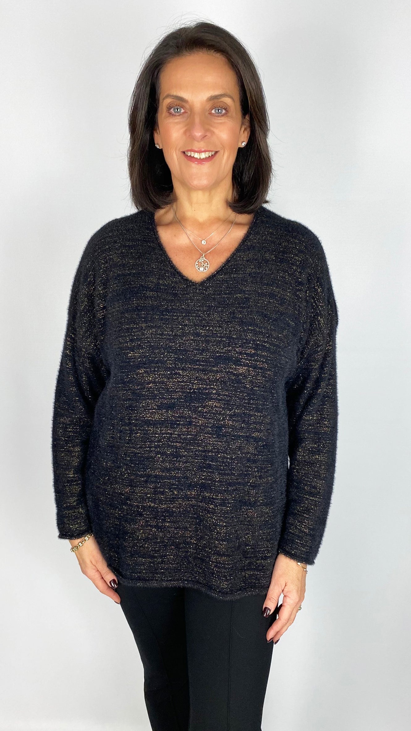 Lurex thread fluffy v-neck jumper | 2 Colours