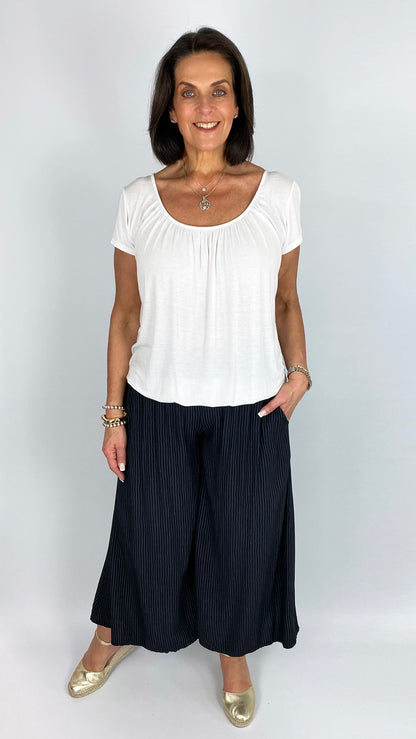 Pinstripe culotte pull-on pants | 3 Colours