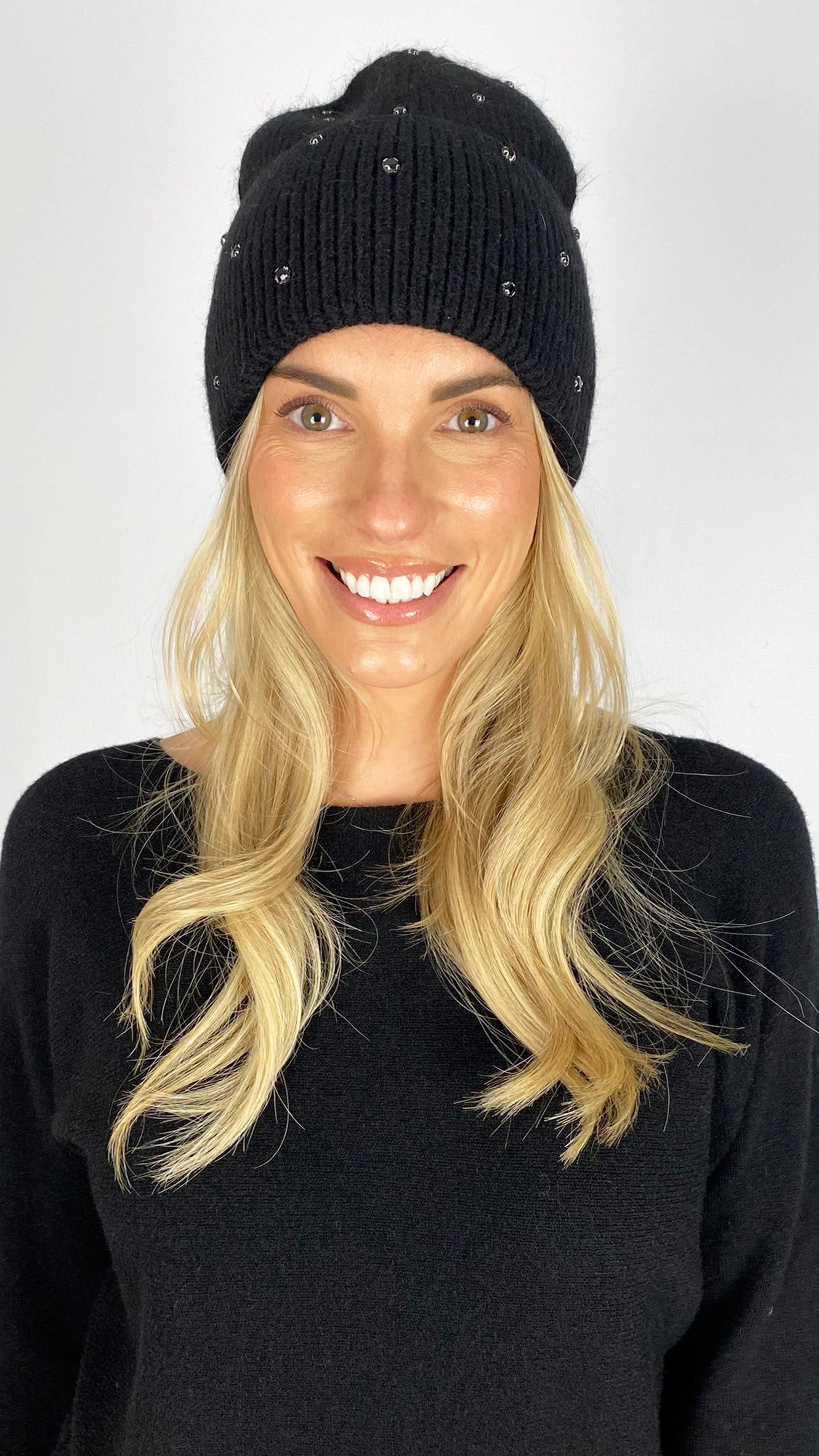 Rhinestone detail knitted hat | 3 Colours