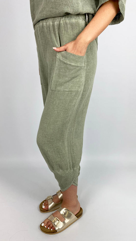 Cotton & linen mix slim-fit barrel-leg trouser | 2 Colours