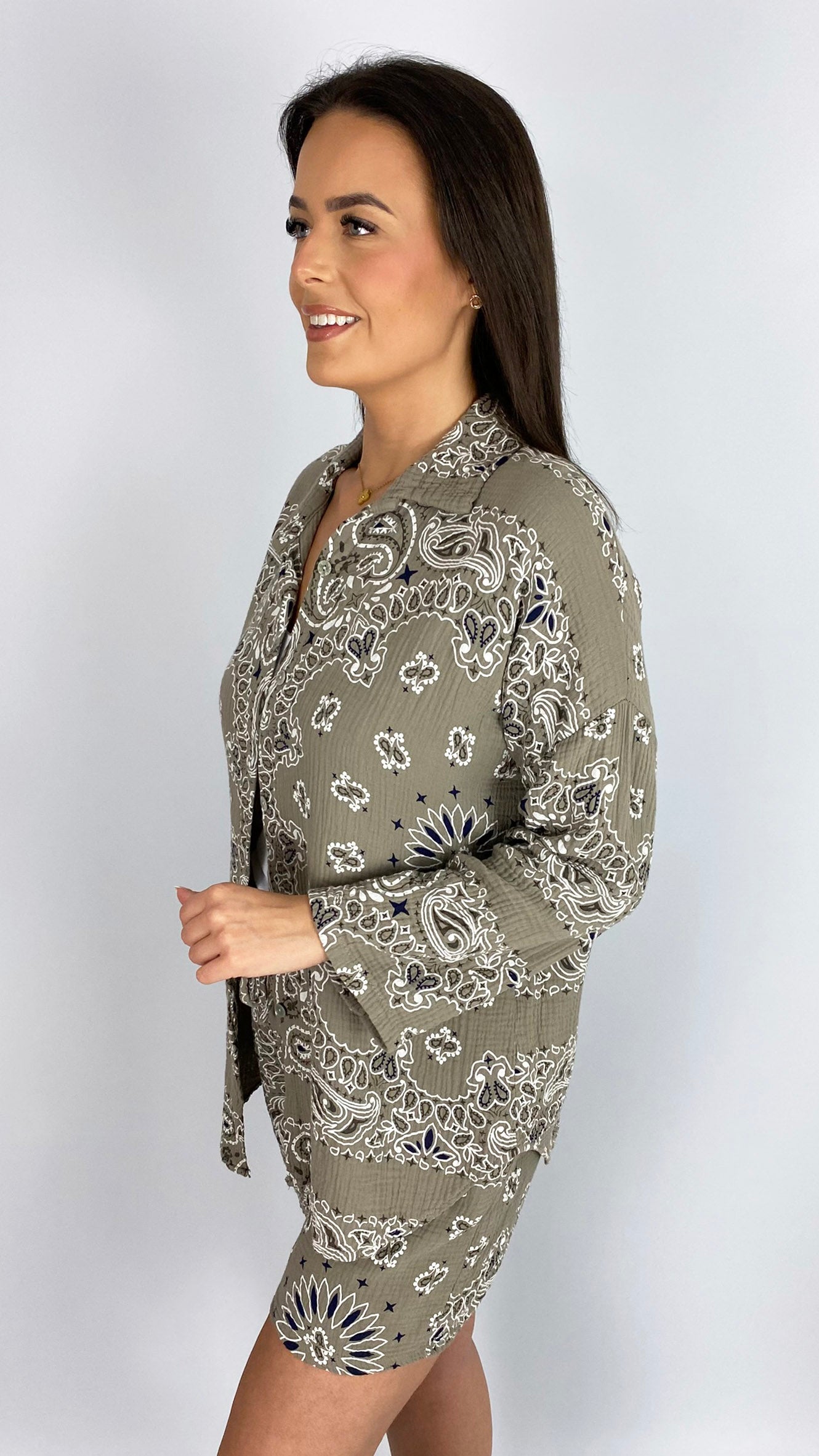 Cheesecloth bandana print button-through shirt| 3 Colours