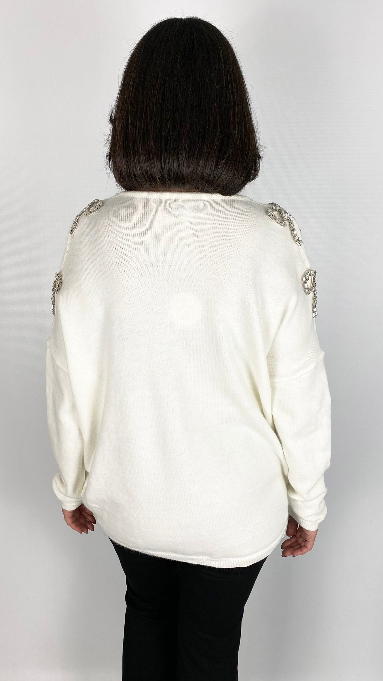 Rhinestone bow cold-shoulder jumper | 2 Colours