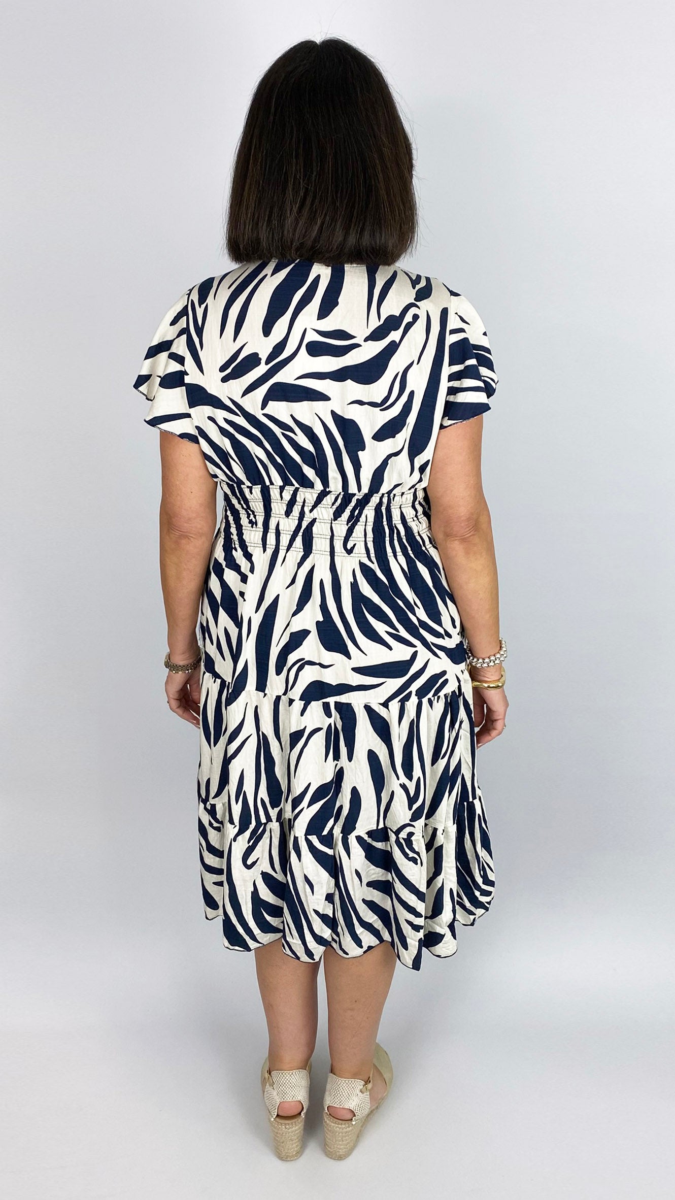 Print shirred waist v-neck midi dress | 4 Colours