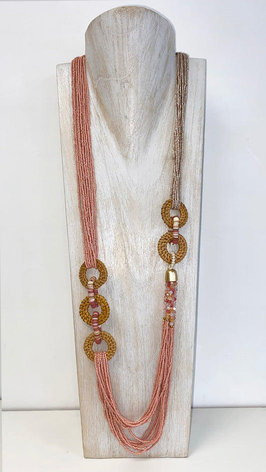 Raffia loop beaded necklace | Pink/Beige
