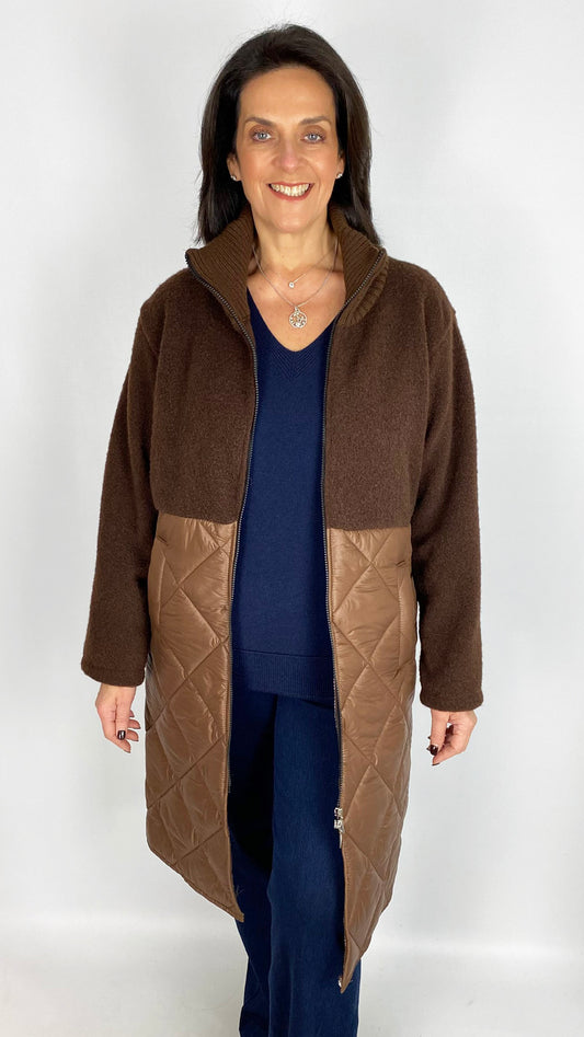 Half quilted zip-up longline jacket | Chocolate