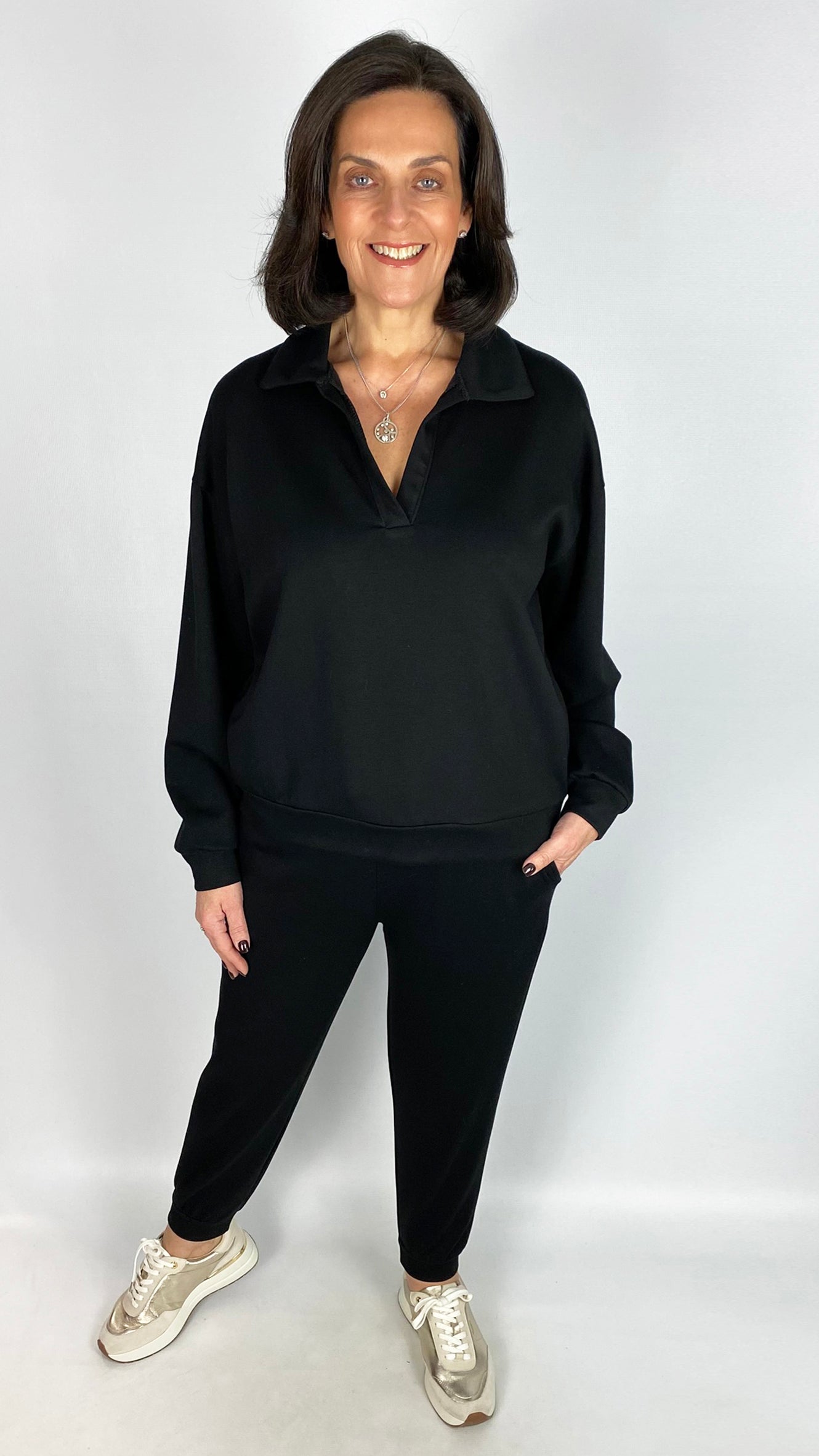 Collared v-neck & cuffed pant loungesuit | 4 Colours