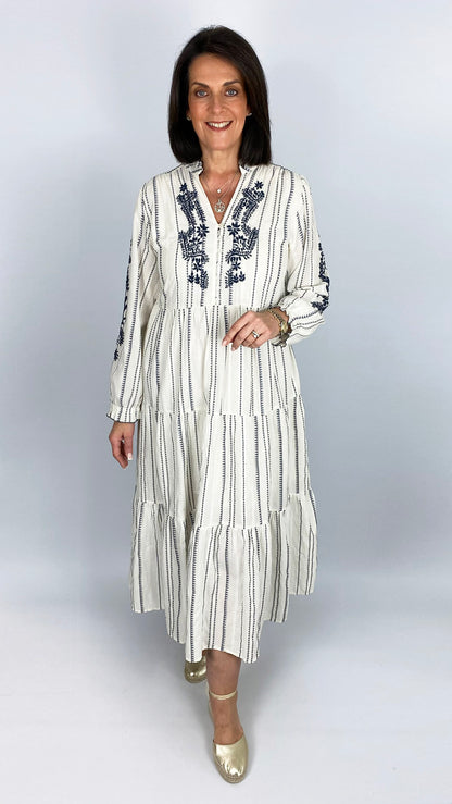 Cotton half button embroidered tiered dress | by Goa | Off-White/Navy