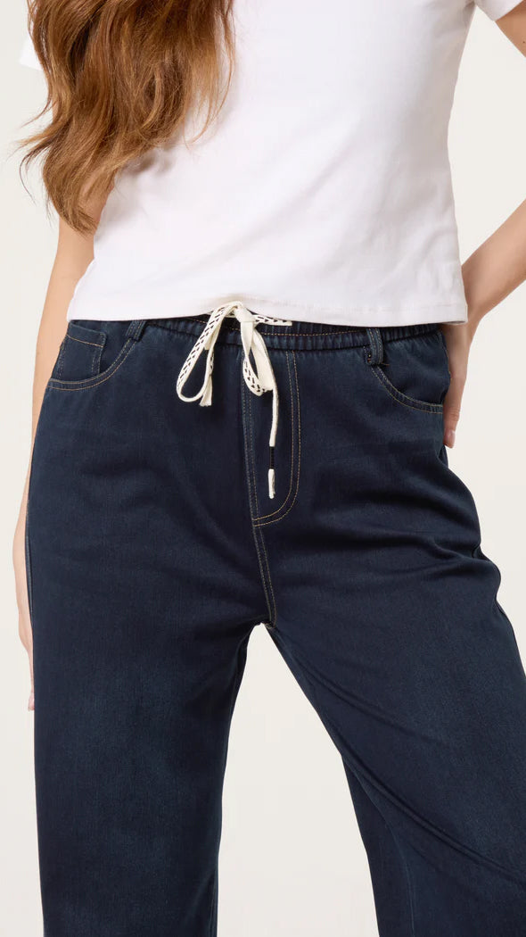 Lightweight drawstring waist pull-on pants | Dark Indigo | last 1