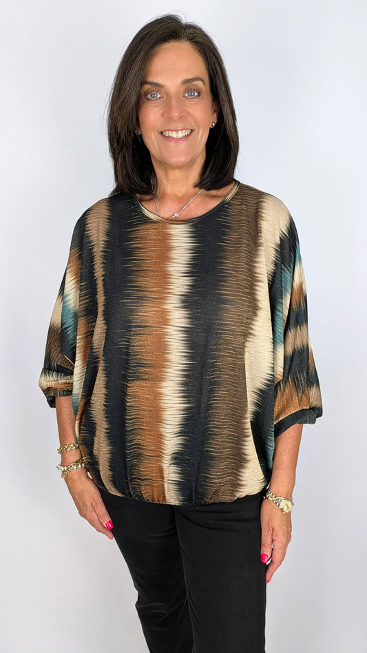 Transition stripe gathered hem LS top | 2 Colours
