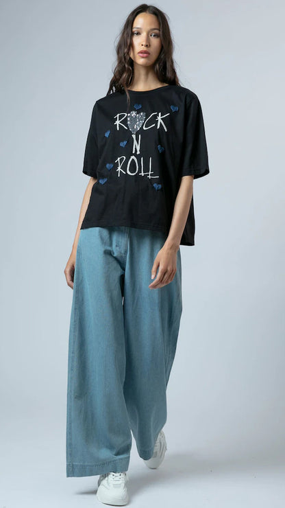 Bella rock n roll t-shirt | Black | by Religion