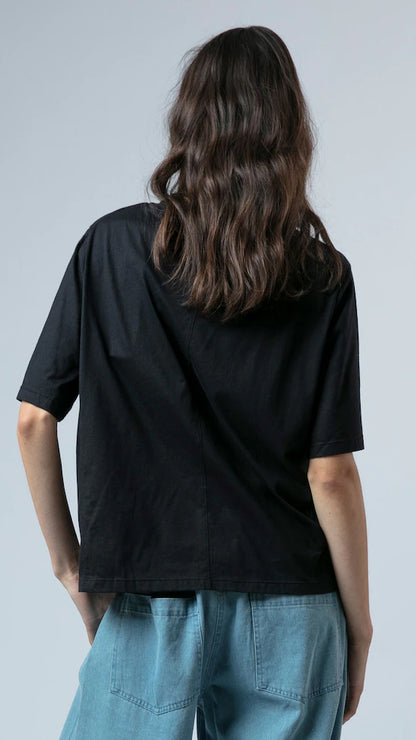 Bella rock n roll t-shirt | Black | by Religion