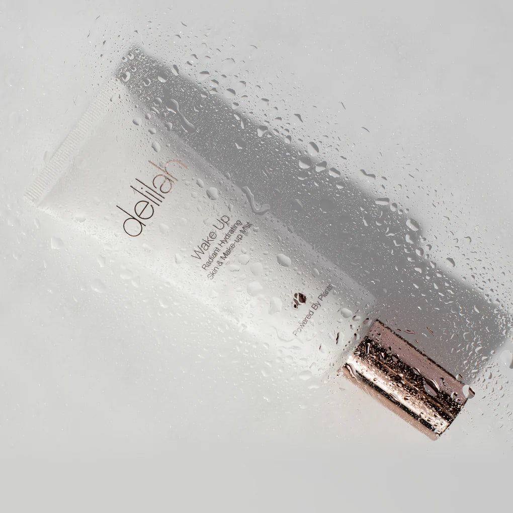 Wake Up | Radiant Hydrating Skin & Make-up Mist by delilah