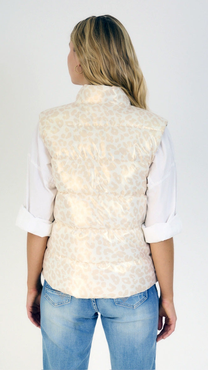 Reversible Showerproof Gilet | Silver Leopard/White | last 1s