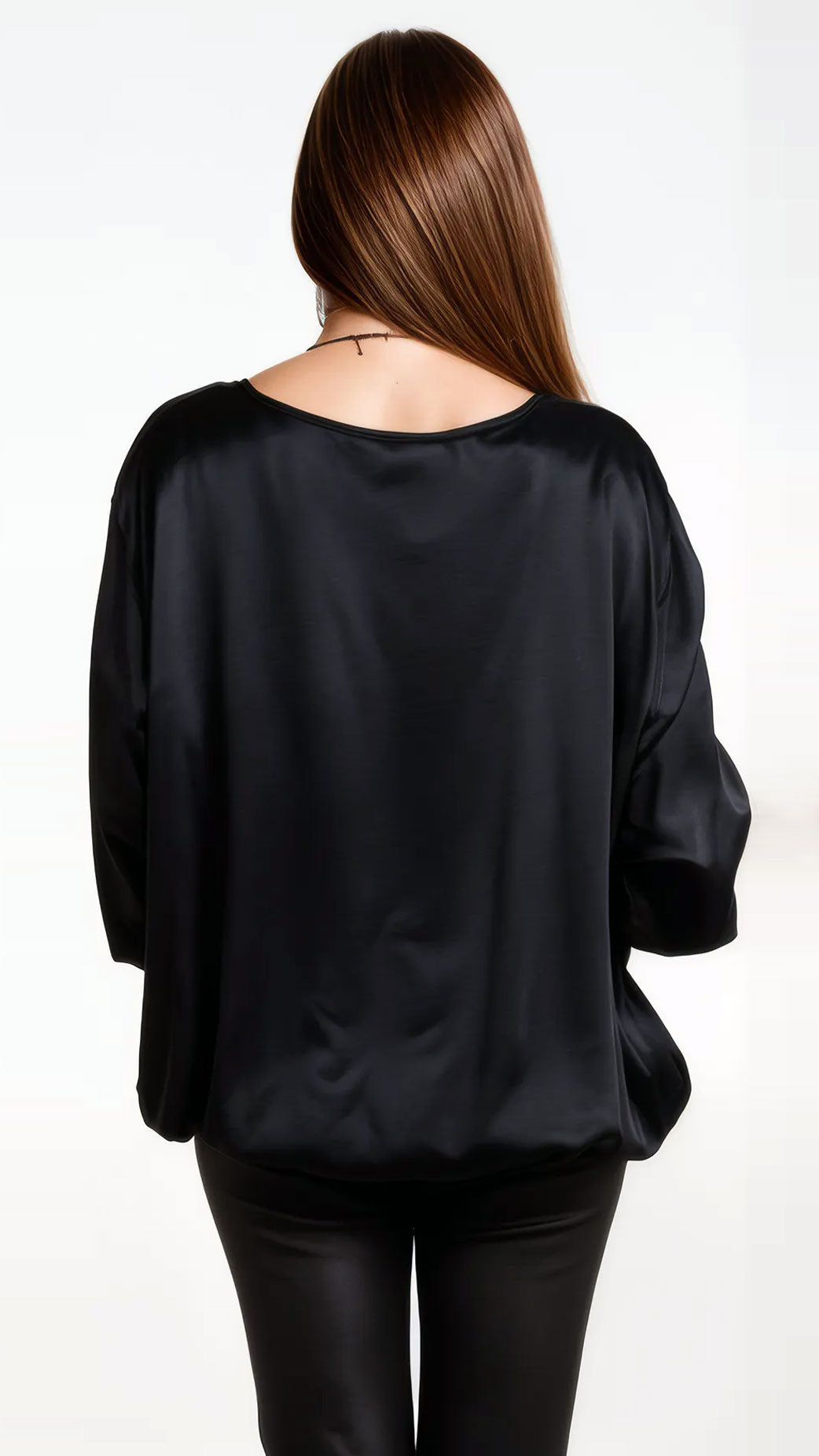 Satin v-neck bouse w. bell sleeve (4 Colours) - more coming Friday!