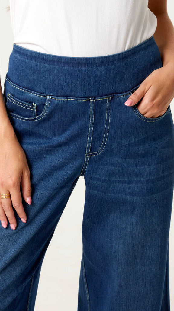 Wide waistband pull-on wide leg jeans | 2 Colours