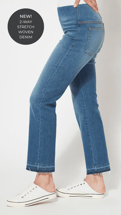 Premium 'holding power" denim Lysse jeans (Authentic Midwash) - look one size smaller
